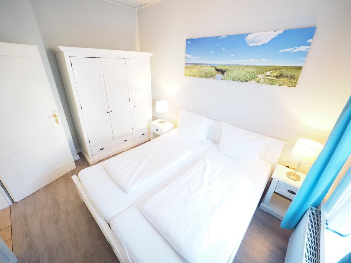 Haus Neptun App. 4 Apartment Westerland Bagian luar foto