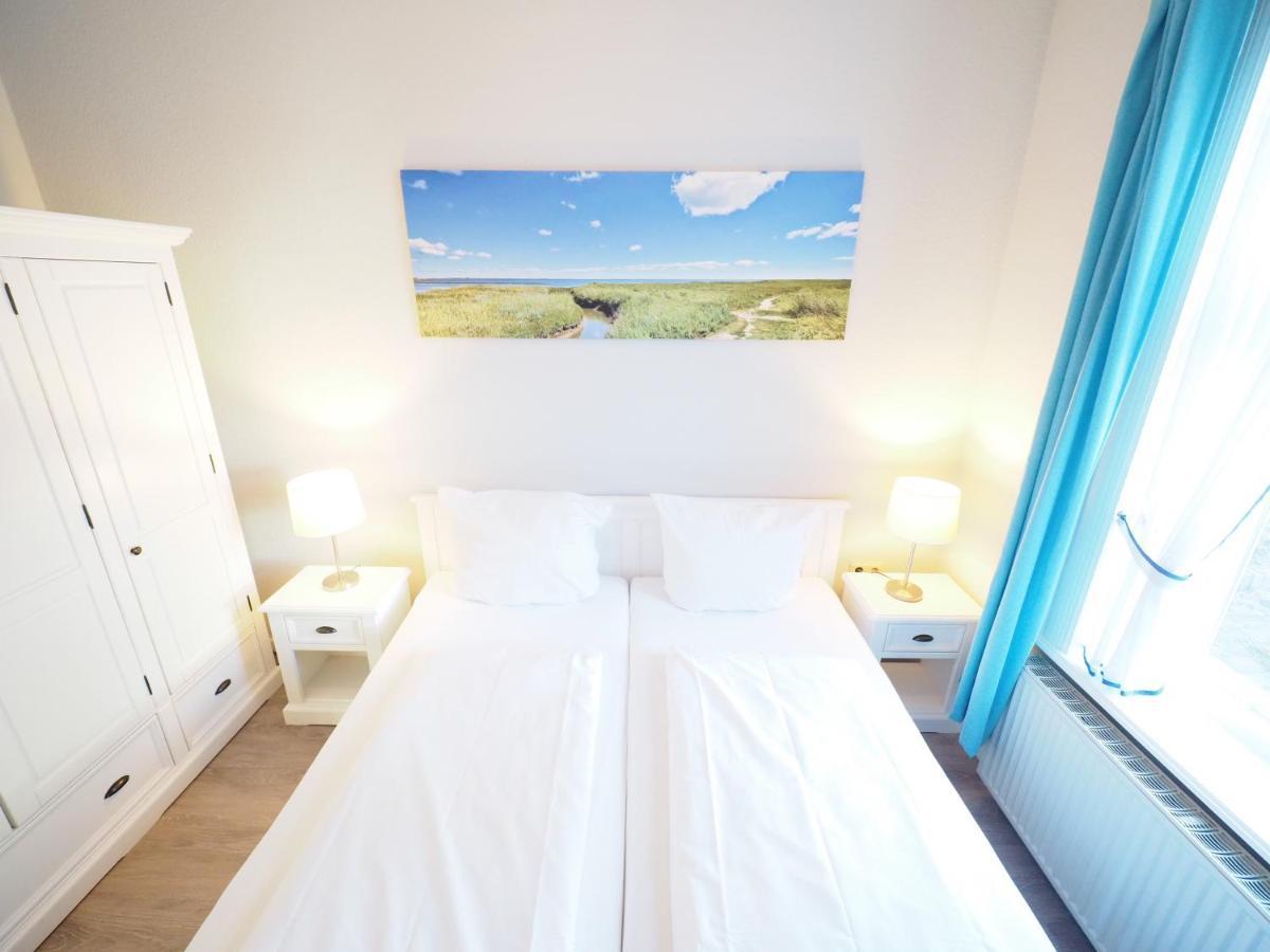 Haus Neptun App. 4 Apartment Westerland Bagian luar foto
